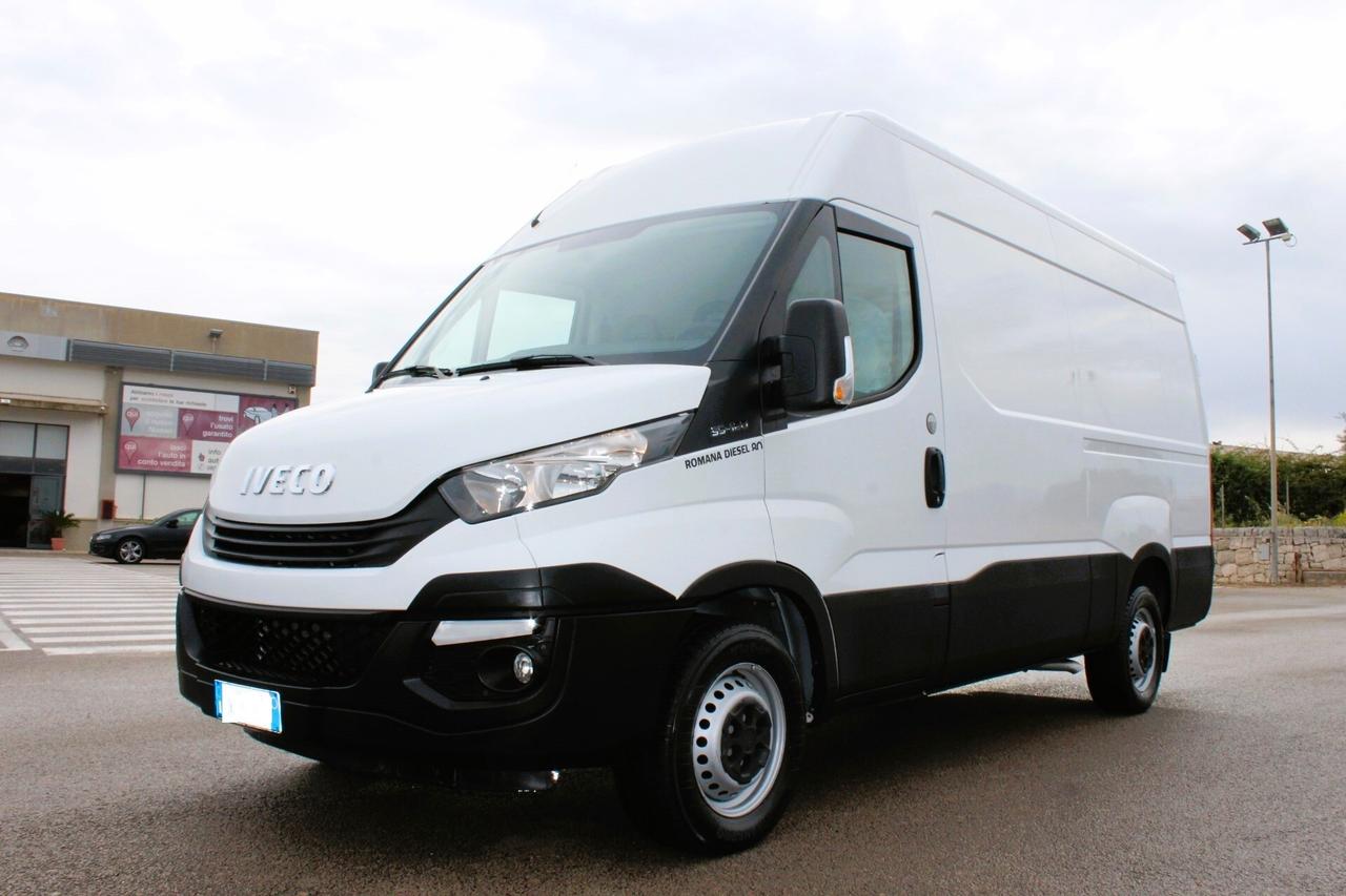Iveco Daily 33S12 2.3 HPT PC Cabinato
