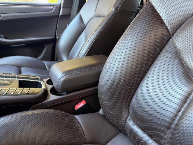 PORSCHE Macan 2.0 245CV PDK UNIPROPRIETARIO CERCHI DA 20" PASM