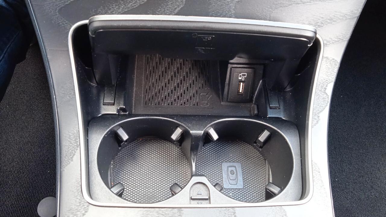 Mercedes-benz C 220 d Auto Coupé Premium Plus AMG PACK