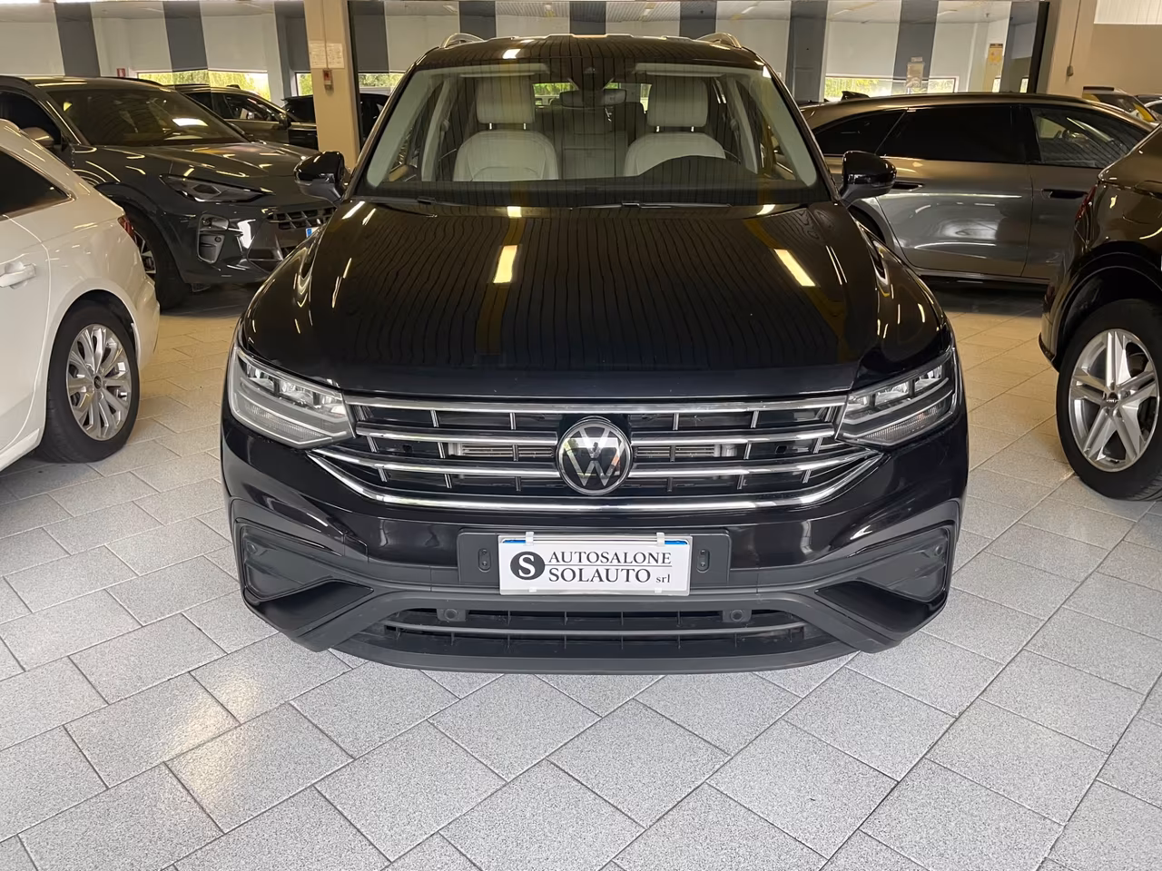 Volkswagen Tiguan Allspace 2.0 TDI DSG 4MOTION Life 7P. PELLE