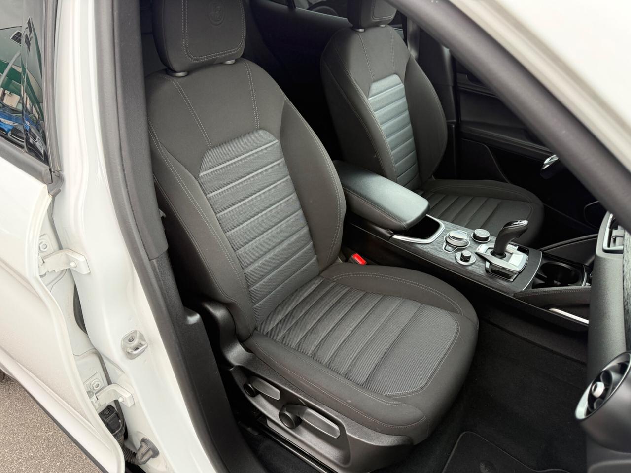 Alfa Romeo Stelvio 2.2 190 CV AT8 Q4 Executive
