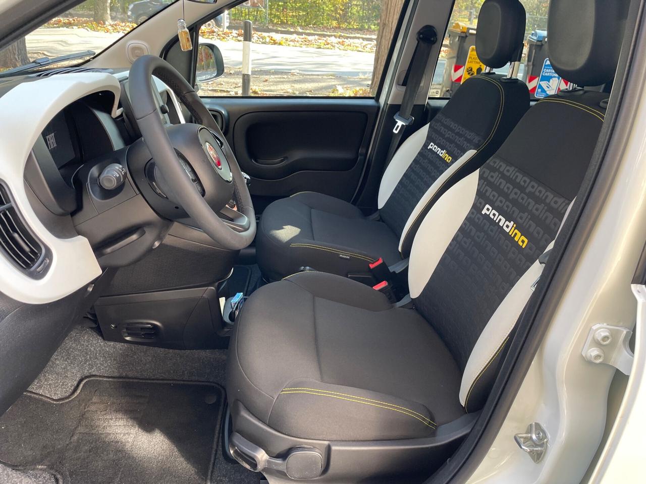 Fiat Panda 1.0 FireFly S&S Hybrid Pandina