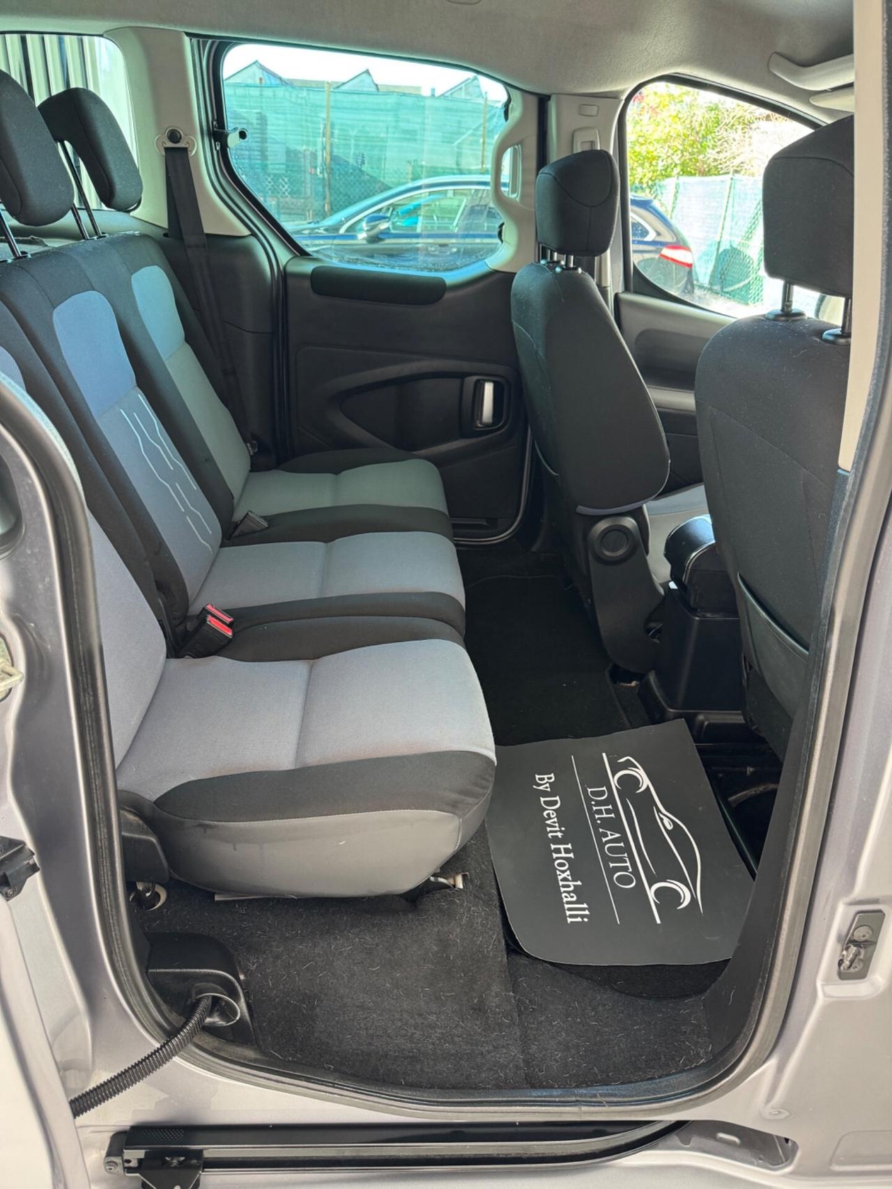 Peugeot Partner Tepee BlueHDi 100 Outdoor