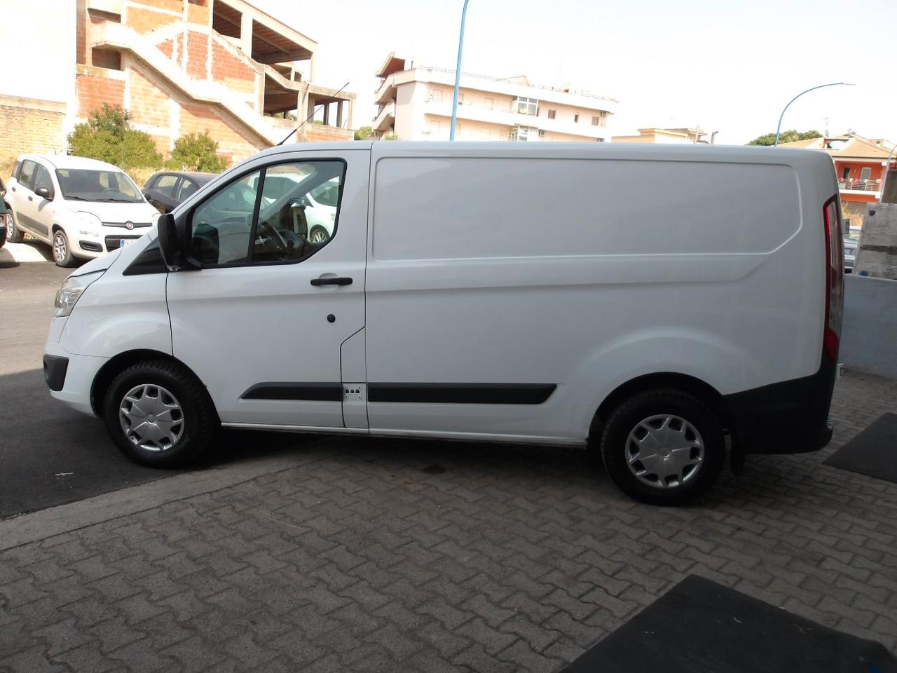 FORD Transit Custom 2.0 tdci 130cv Entry