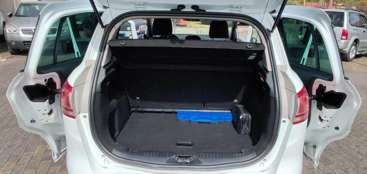 Ford B-Max 1.4 90 CV GPL Titanium