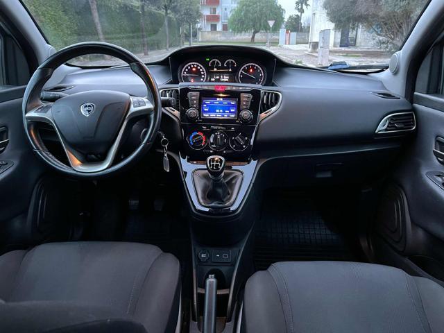 LANCIA Ypsilon 1.2 69 CV 5 porte S&S Gold