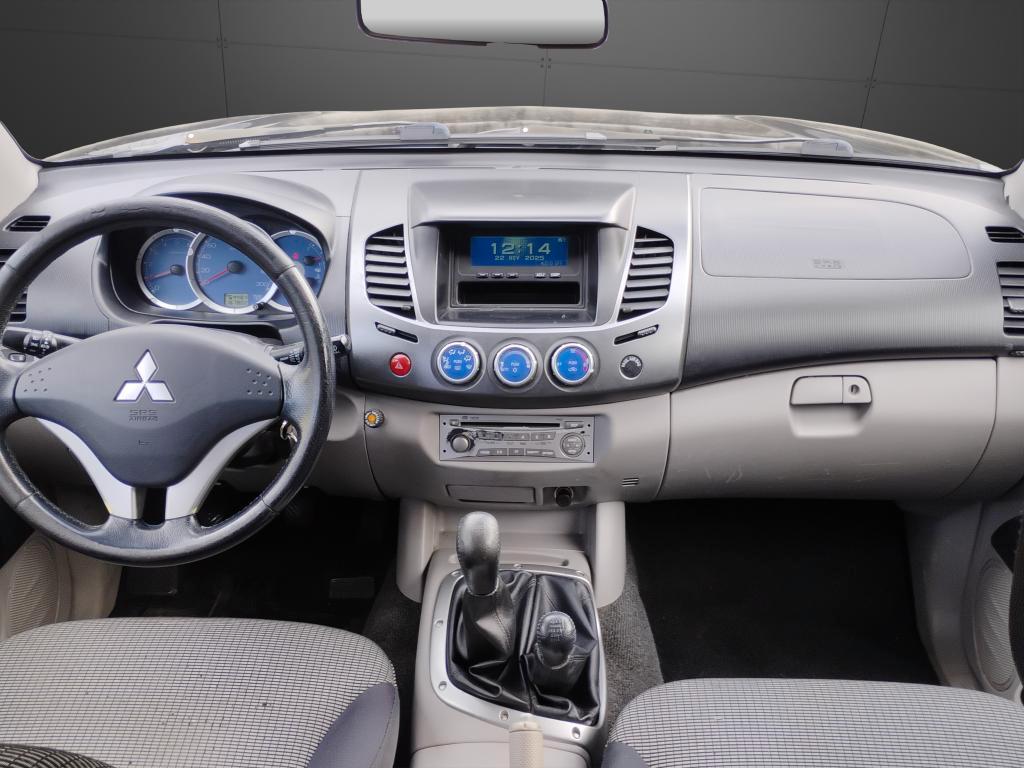 Mitsubishi L200 Double Cab L200 d.cab 2.5 di-d Intense