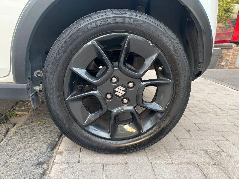 Suzuki Ignis 1.2 Hybrid Top