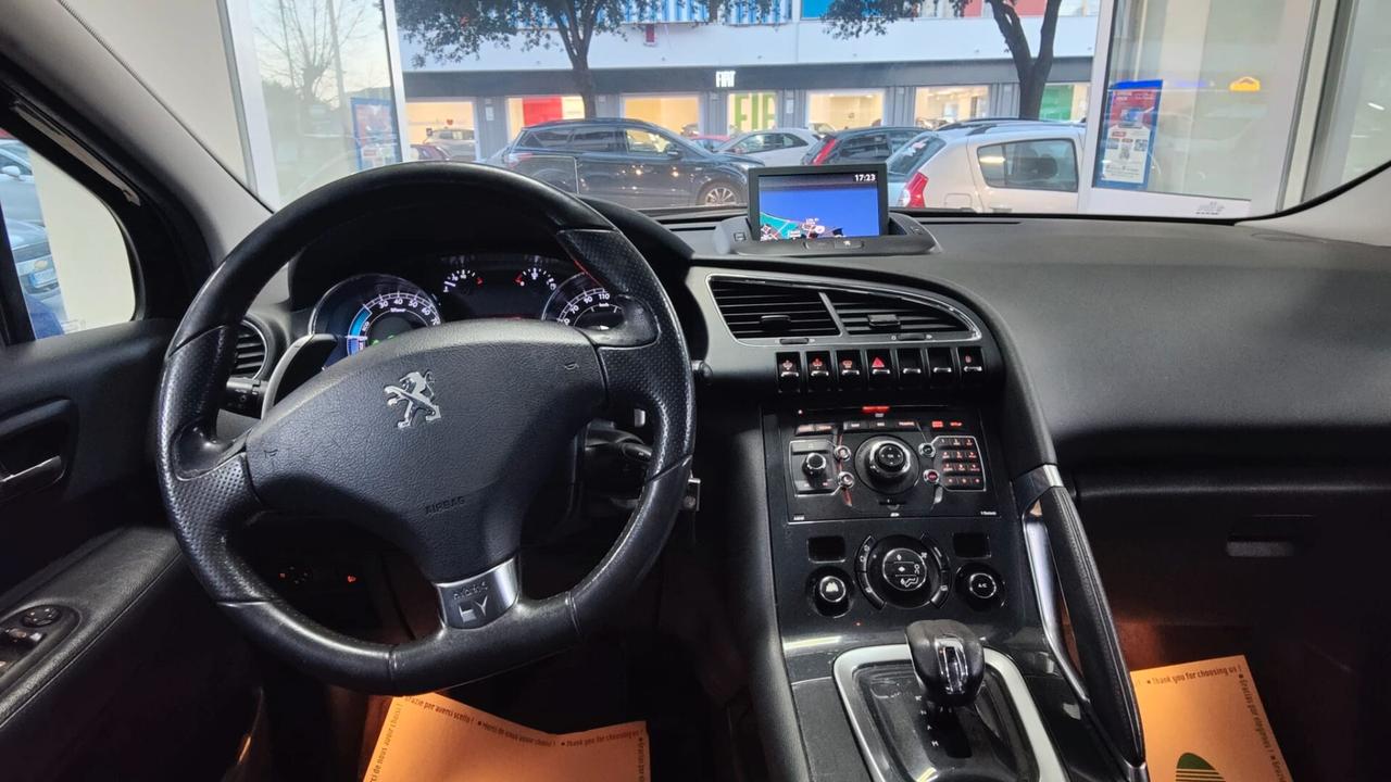Peugeot 3008 HYbrid4