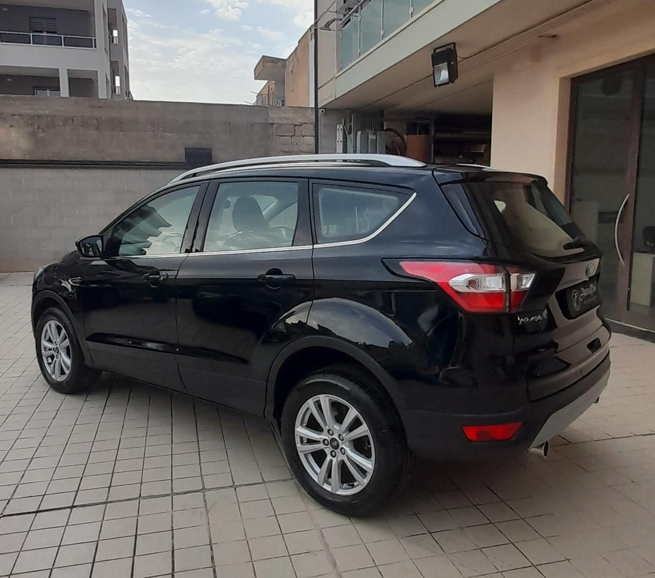 Ford Kuga 2.0 TDCI 150 CV S&S 2WD Business