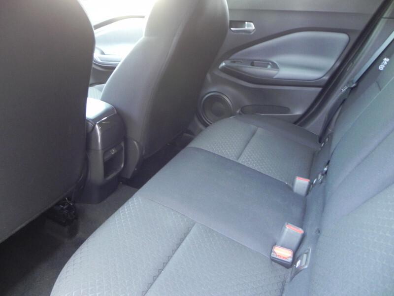 Nissan Juke 1.0 DIG-T 114 CV N-Connecta