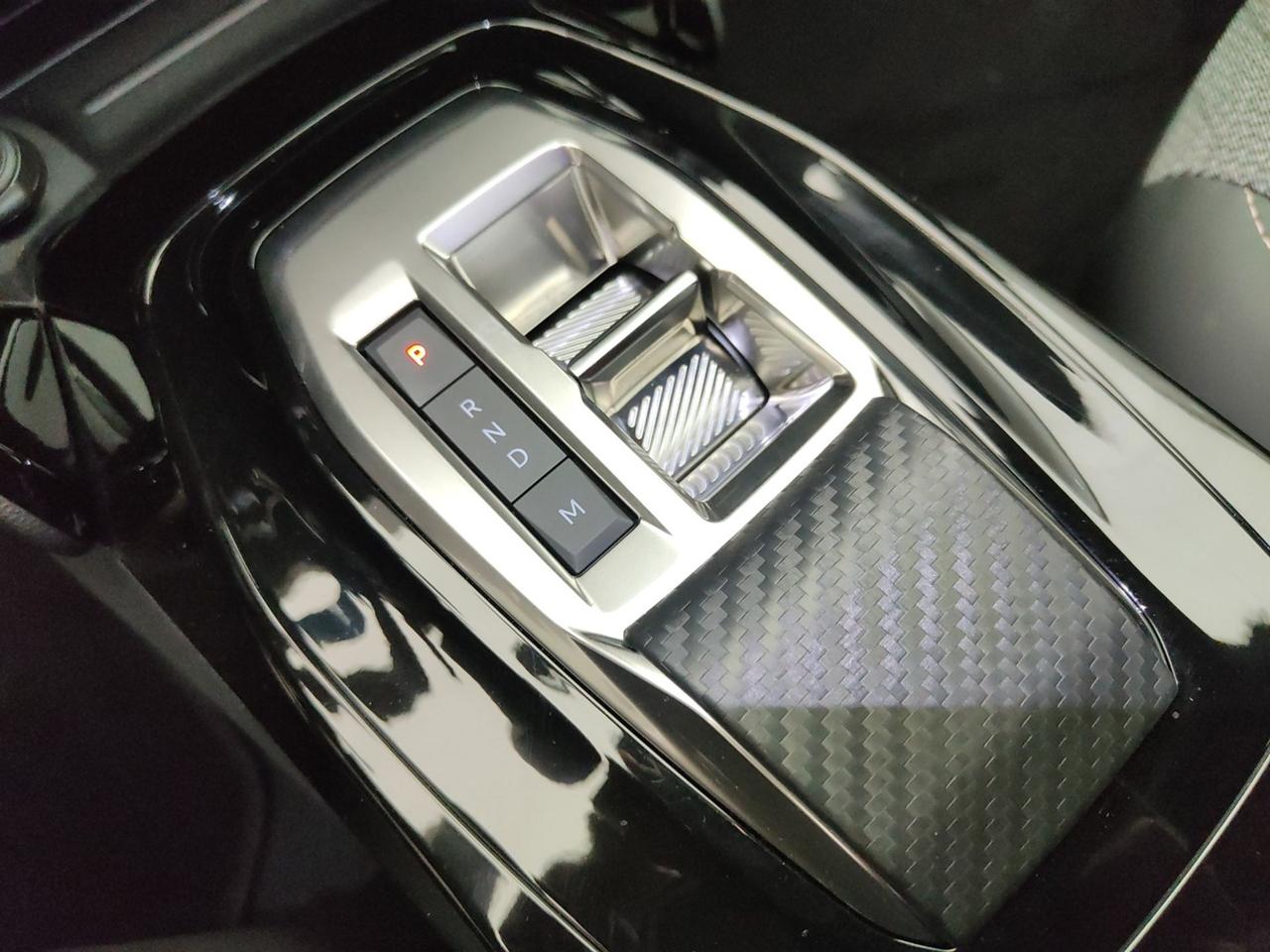 PEUGEOT 2008 II 2020 1.2 PURETECH 130CV ALLURE EAT8