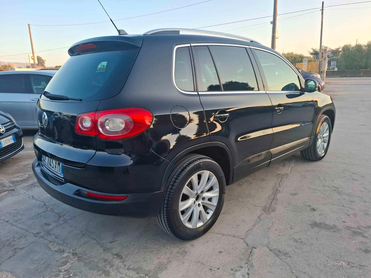 Volkswagen Tiguan 2.0 TDI 4X4 - 2008