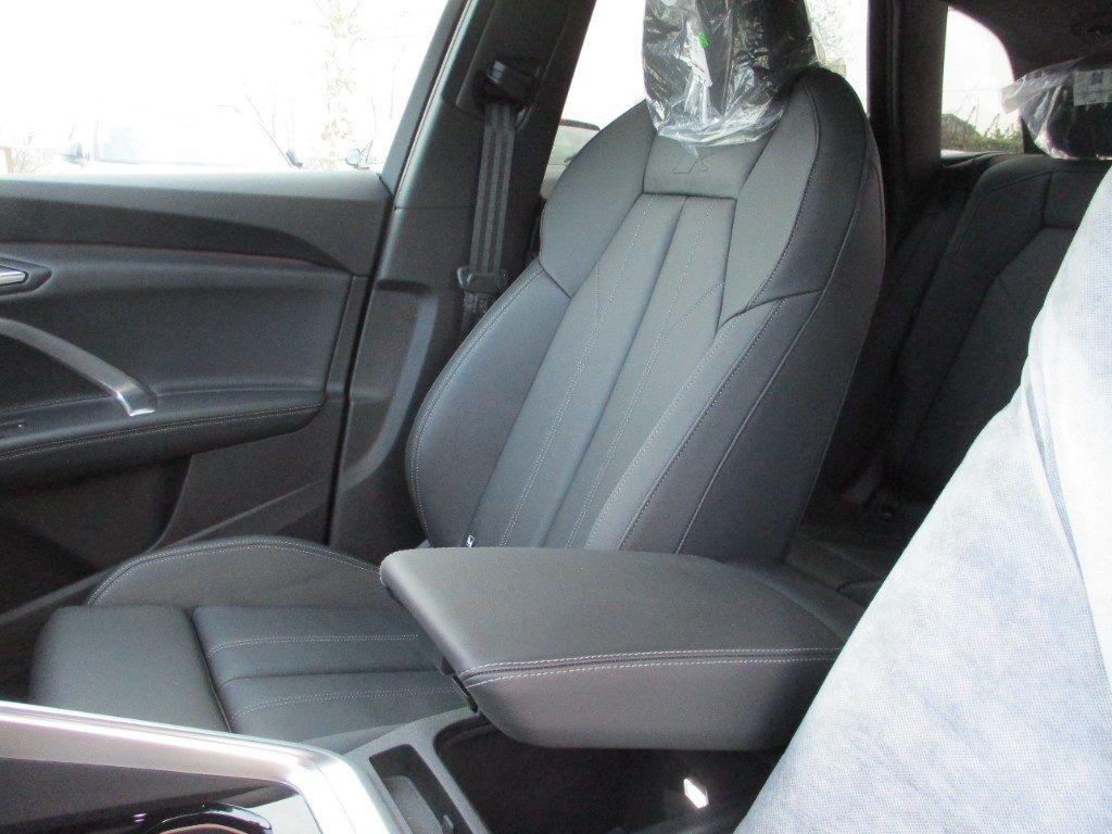 Audi Q5 TDI 150 kW mHEV+ S tronic quattro S line TETTO