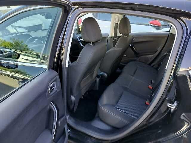 Peugeot 208 BlueHDi 75 5 porte Allure