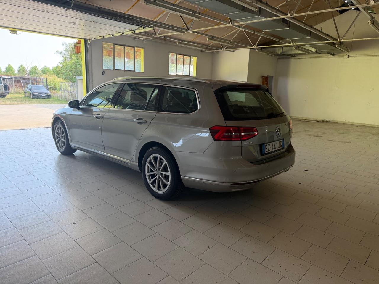 Volkswagen Passat Variant 2.0 TDI DSG Comfortline BlueMotion Technology