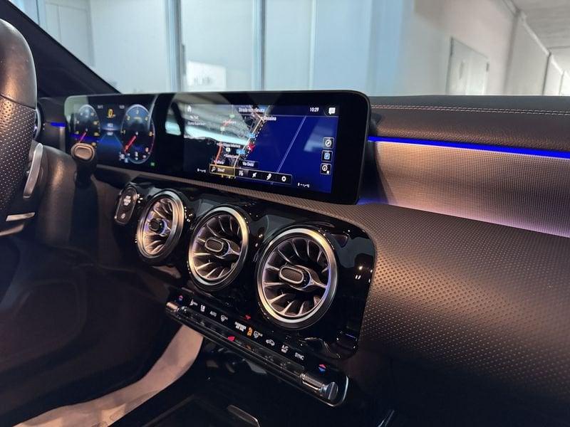 Mercedes-Benz Classe A A 200 d Premium Night Edition