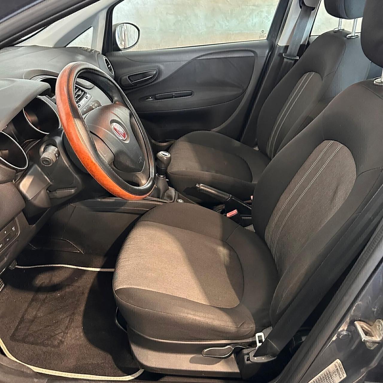 Fiat Punto 1.3 MJT II 75 CV 5 porte