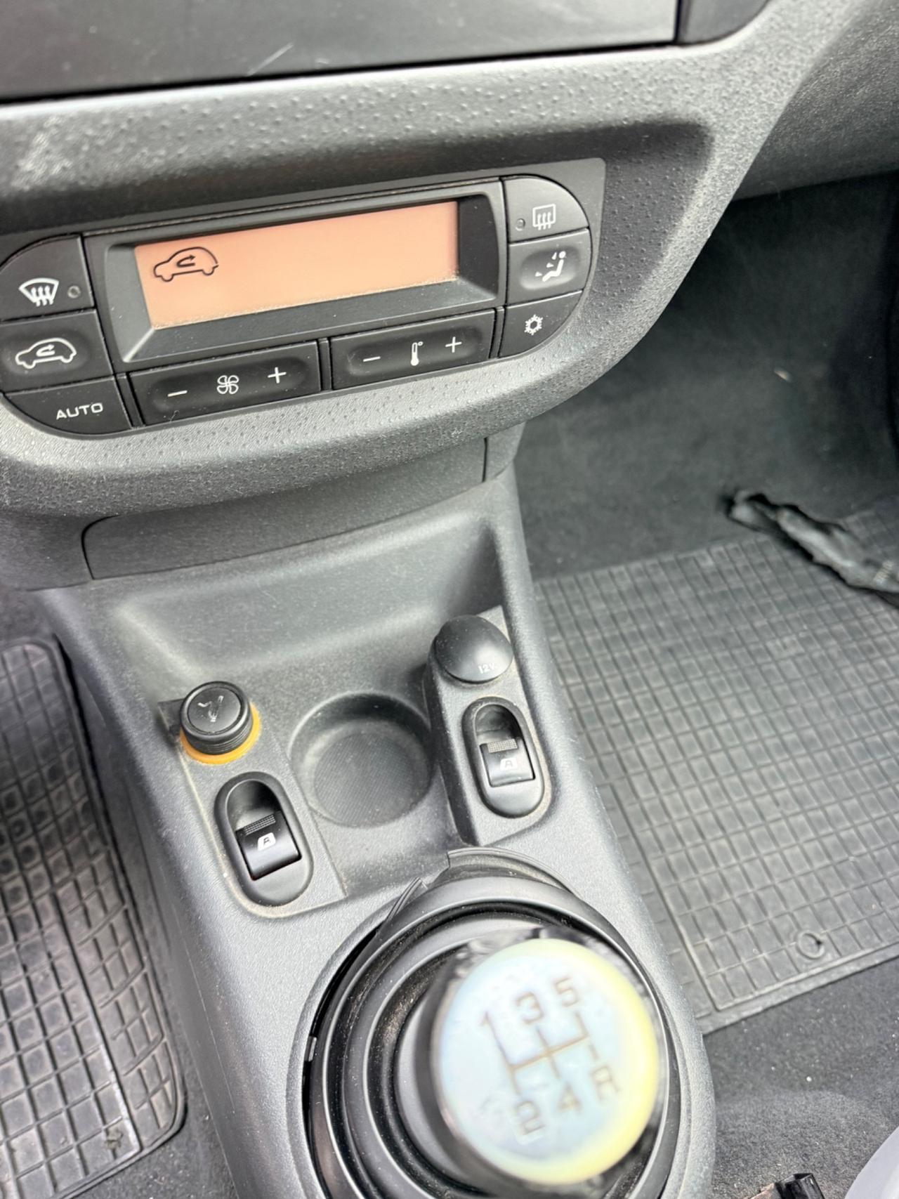 Citroen C3 1.6 HDi 90CV Elegance