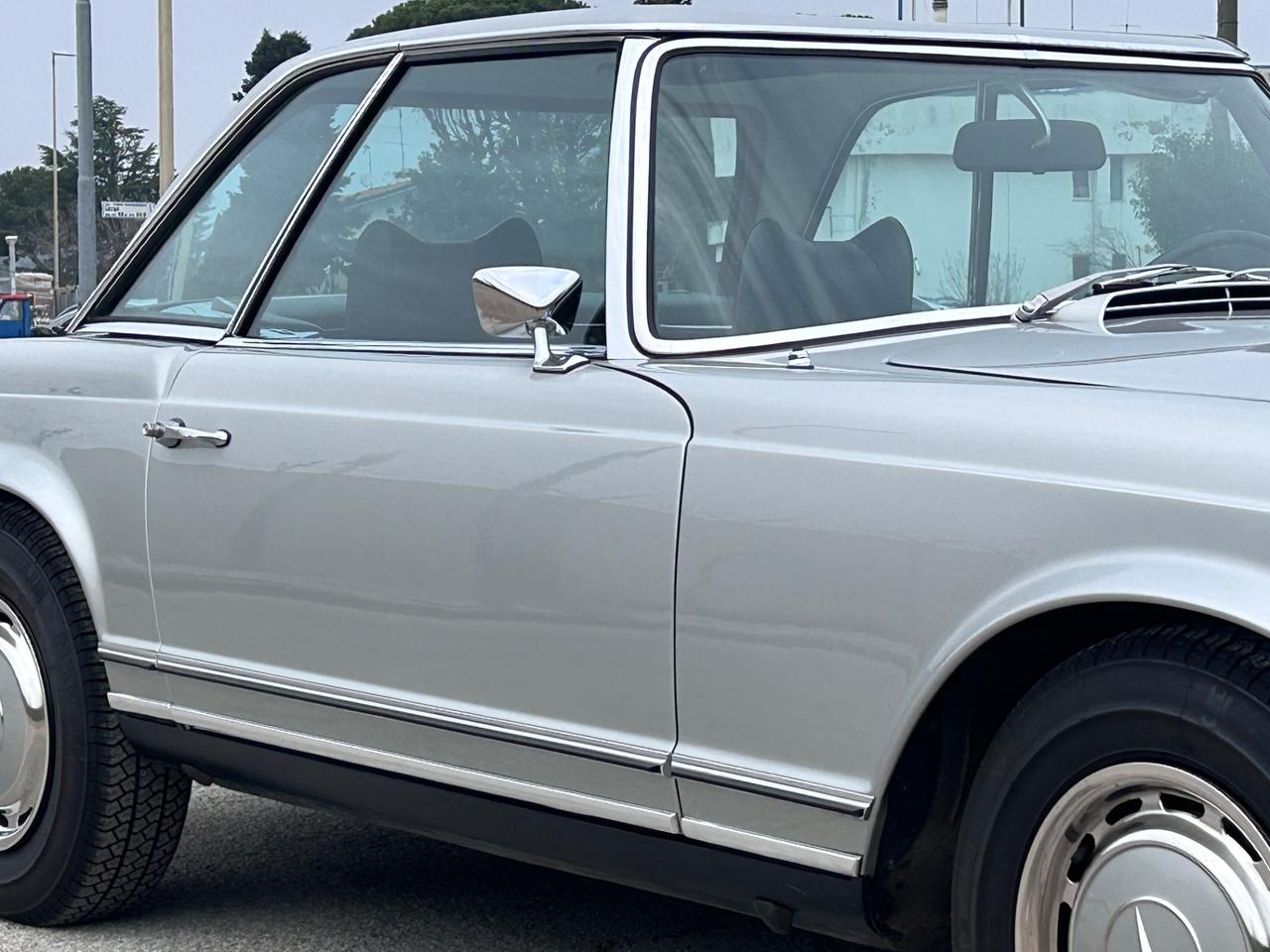 Mercedes-benz SL 280 Pagoda automatic