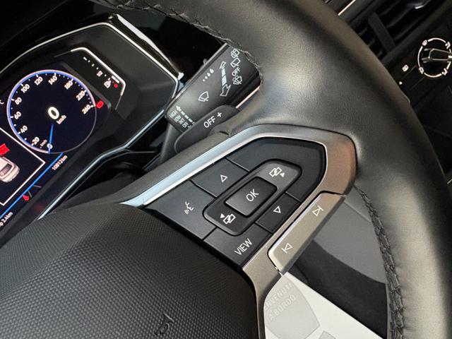 VOLKSWAGEN Taigo 1.0 TSI 110 CV DSG R-Line TETTO APR/PAN