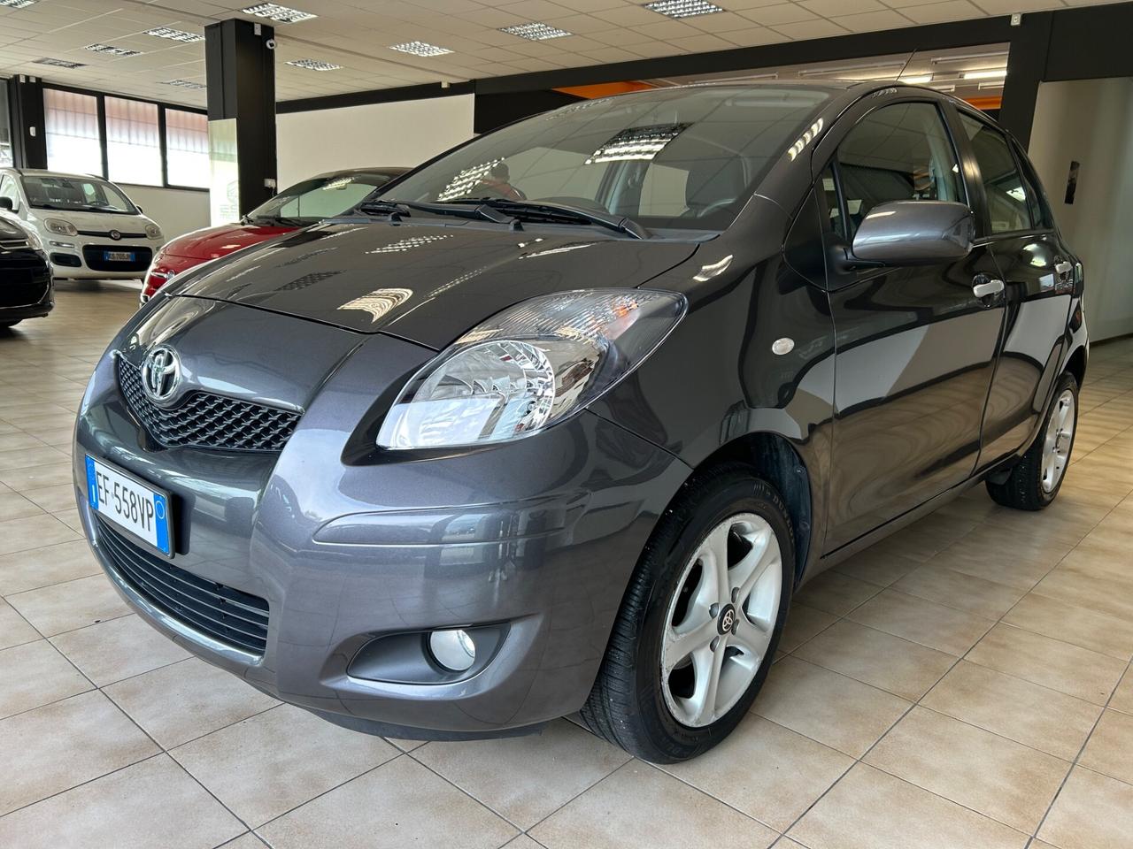 Toyota Yaris -2011 1.3 101cv 120.000 KM NEOPATENTATI