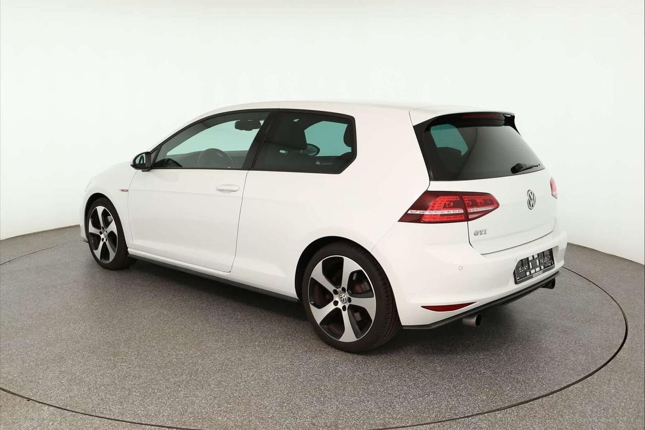 Volkswagen Golf GTI 2.0 TSI 3p. 220CV BlueMotion Technology
