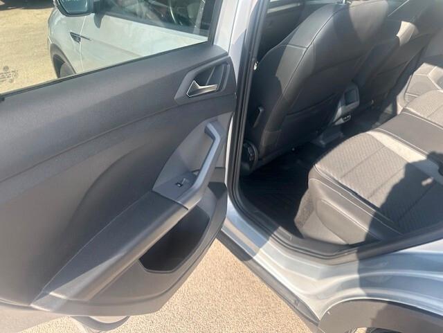 VOLKSWAGEN T-CROSS 1,0 BENZ. 09/2021 - CAMBIO AUTOMATICO