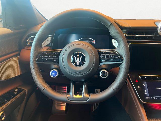 MASERATI Grecale MHEV 250 CV AWD