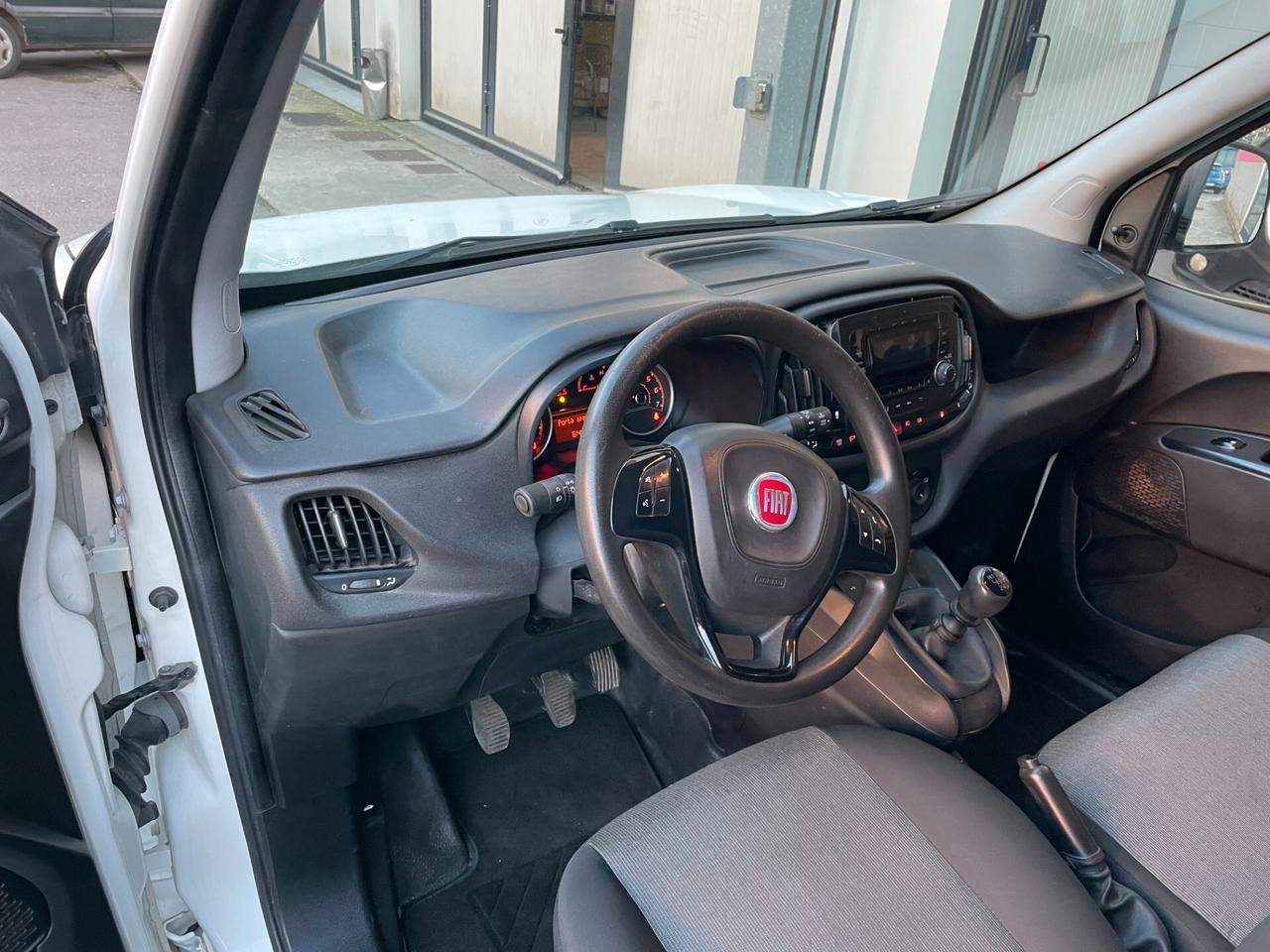 Fiat Doblo Doblò 1.4 Natural Power PL-TN Cargo Maxi Lounge