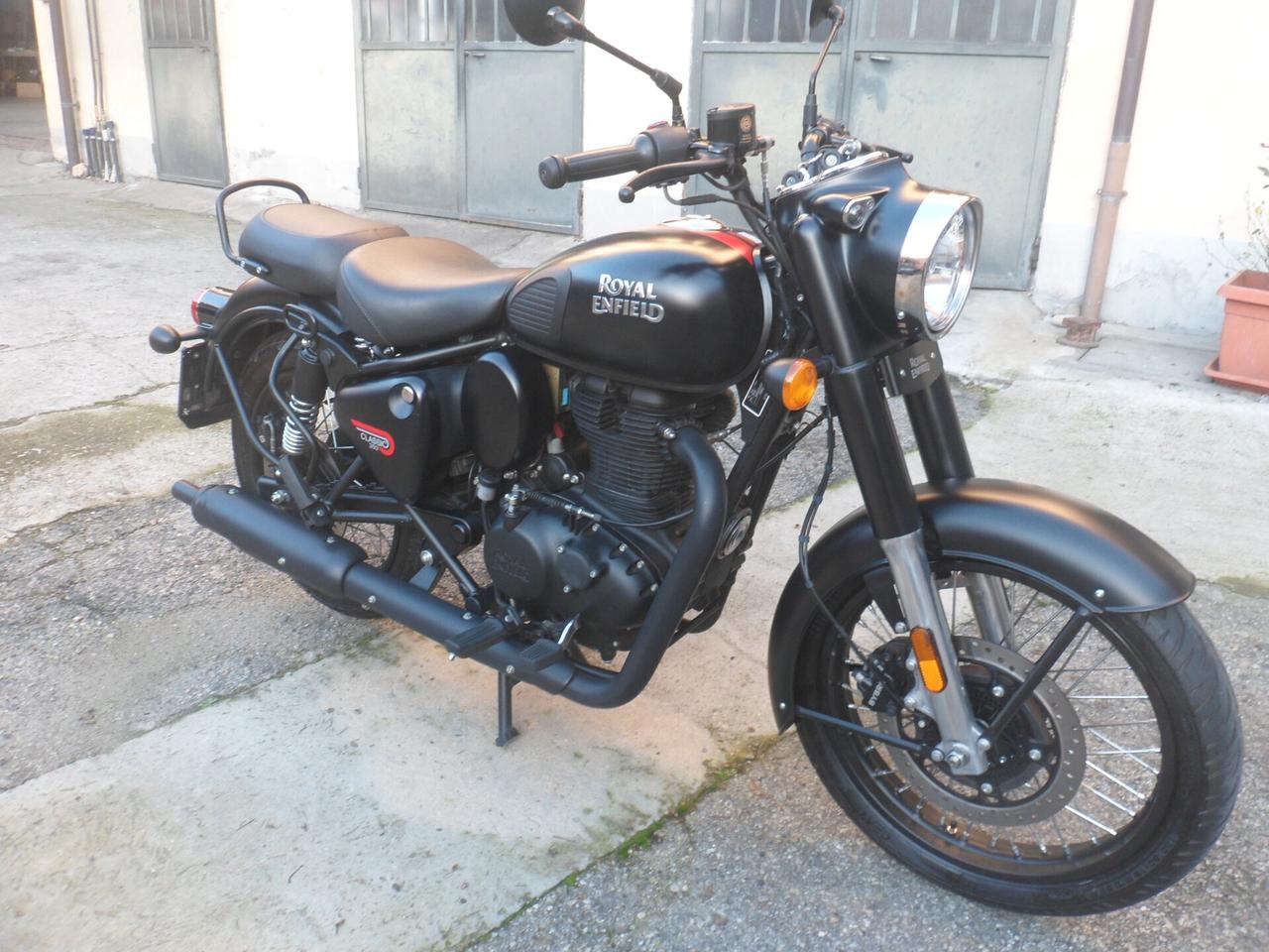 ROYAL ENFIELD CLASSIC 350 DARK STEALTH BLACK