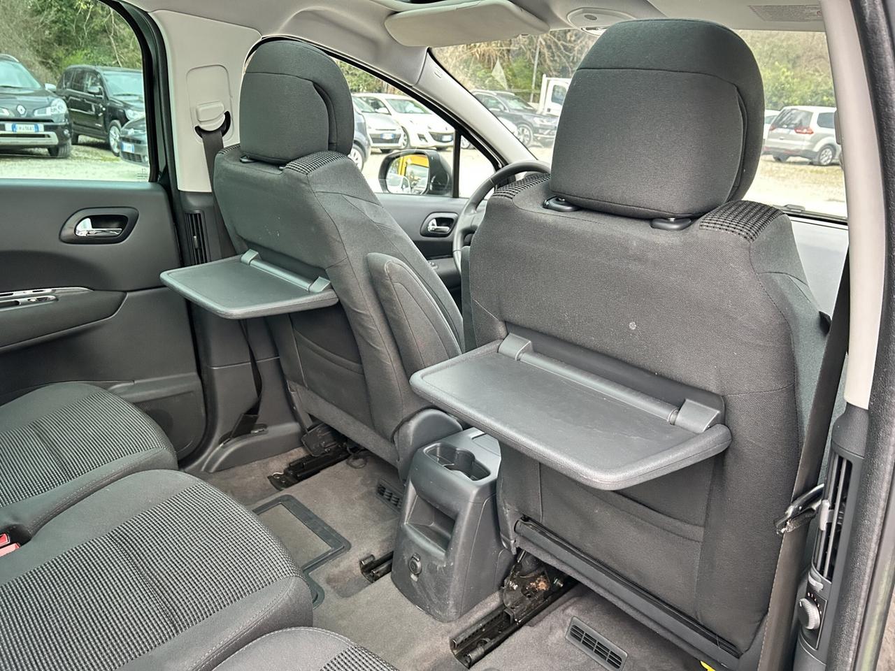 PEUGEOT 5008 1.6HDI 7 POSTI UNICO TOP