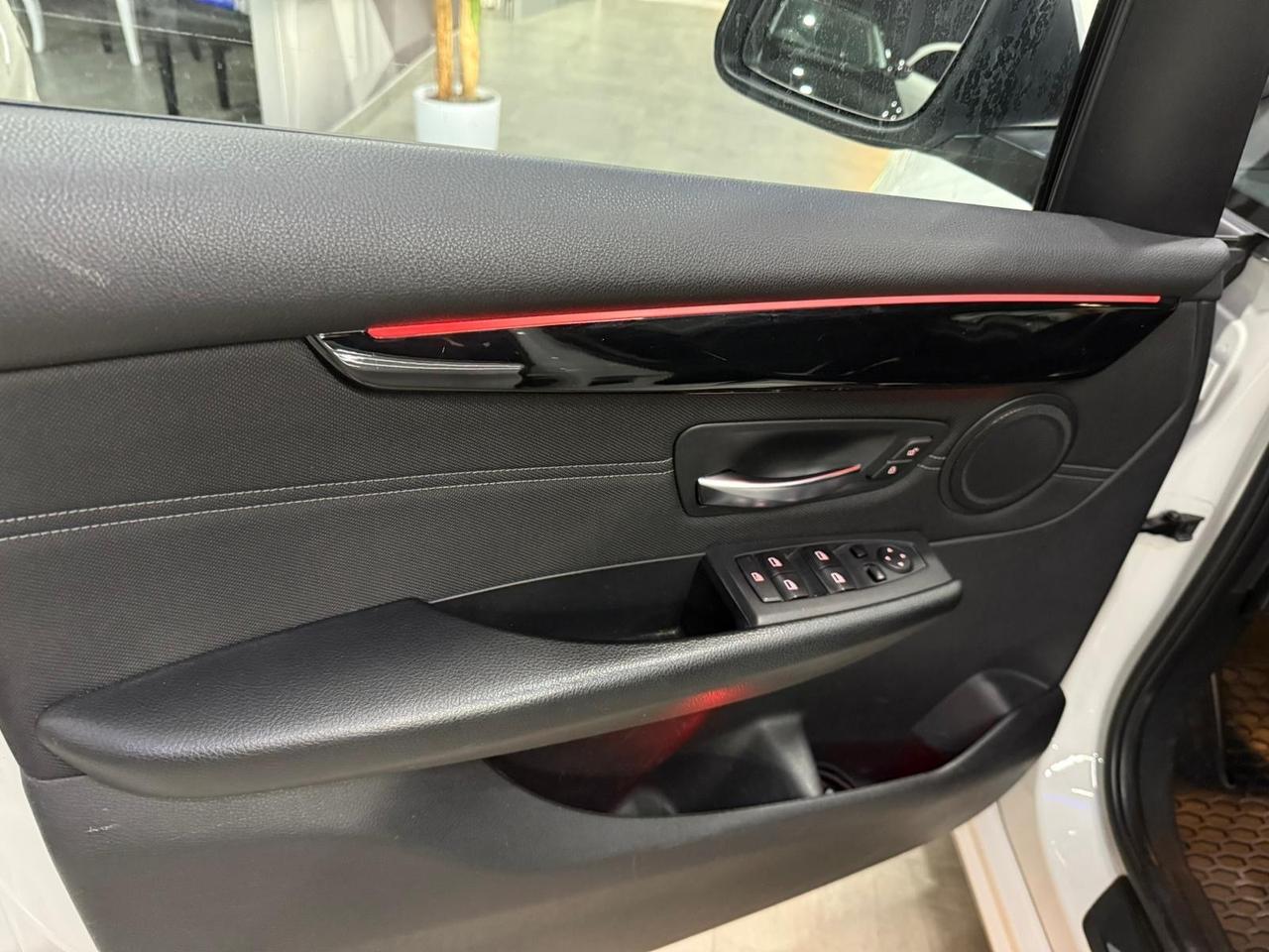 Bmw Serie 2 218d Sport-112.000 km