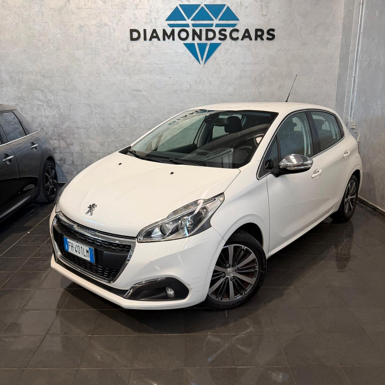 Peugeot 208 1.2 BENZINA ALLURE