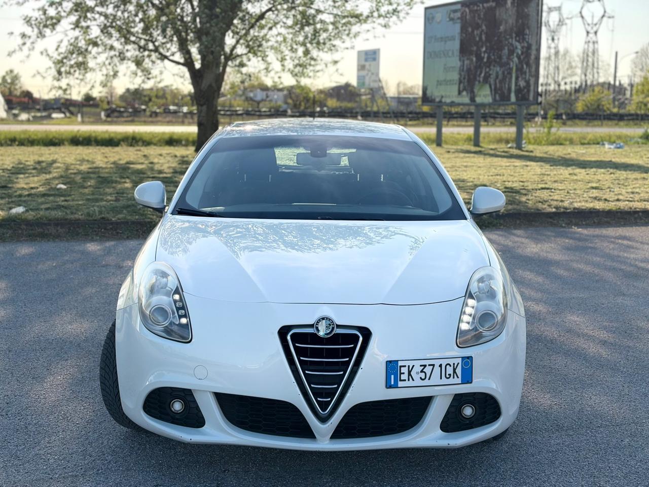 Alfa Romeo Giulietta 1.6 JTDm-2 105 CV Exclusive