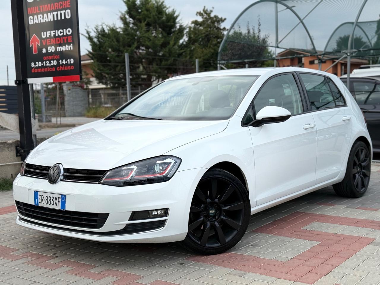Volkswagen Golf 1.6 TDI DSG 5p. Highline