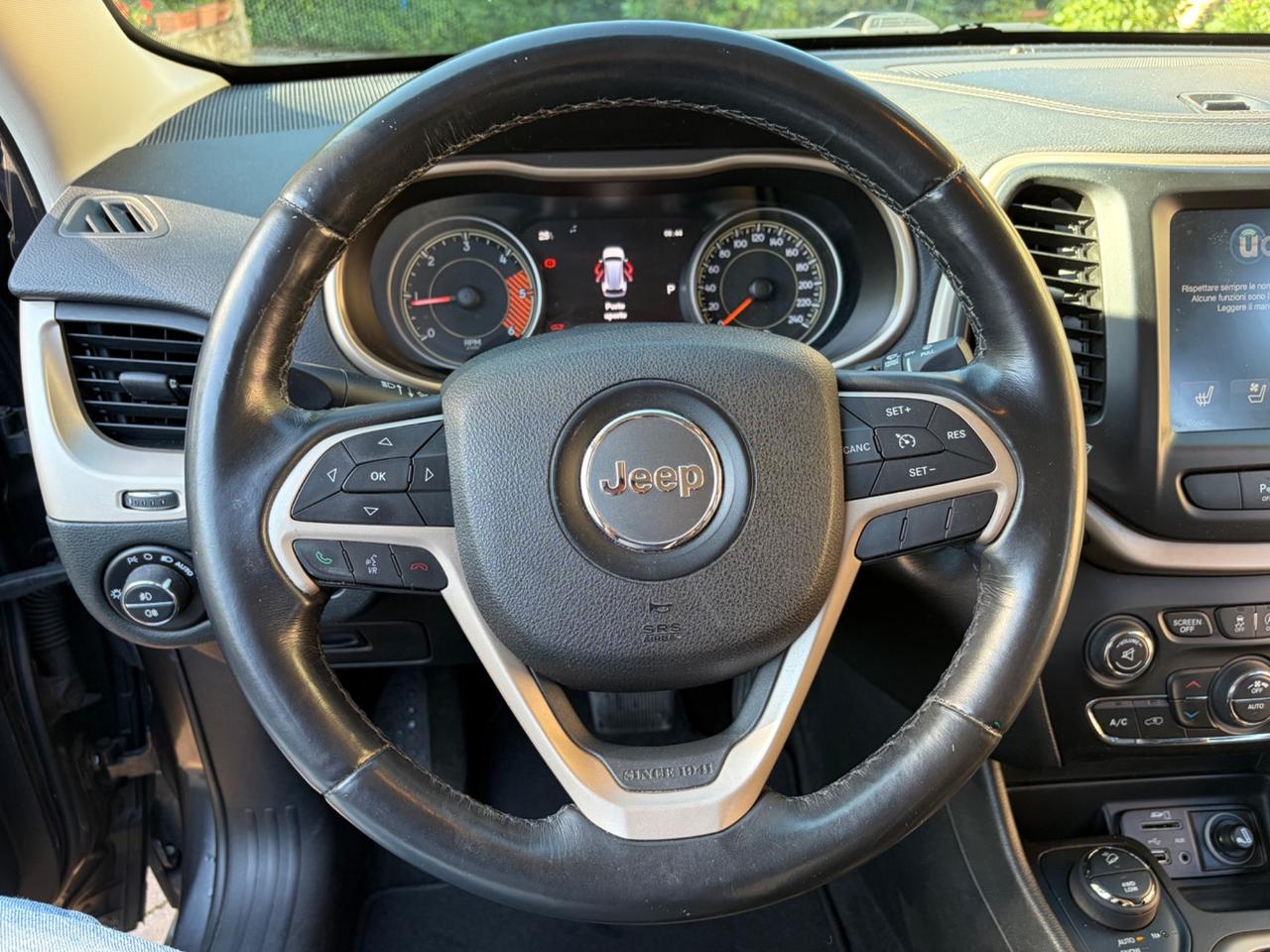 Jeep Cherokee 2.0 diesel 170 CV C. automatico 9 rapporti