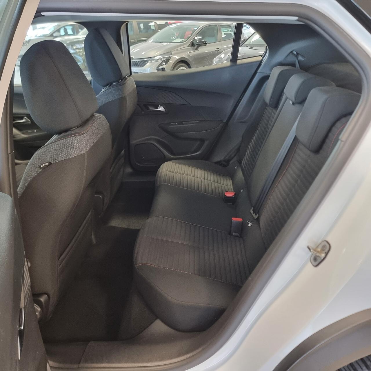 PEUGEOT 2008 ACTIVE PACK 1.5 BlueHDi 110cv Euro 6D