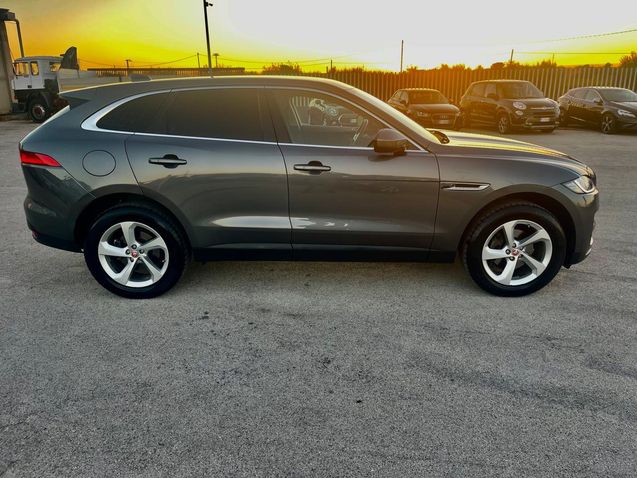 JAGUAR F-PACE 2.0 ID4 AWD 180CV AUT FULL LED MY19