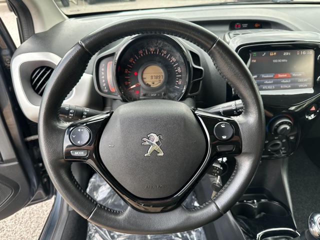 PEUGEOT 108 PureTech 82 5 porte Active