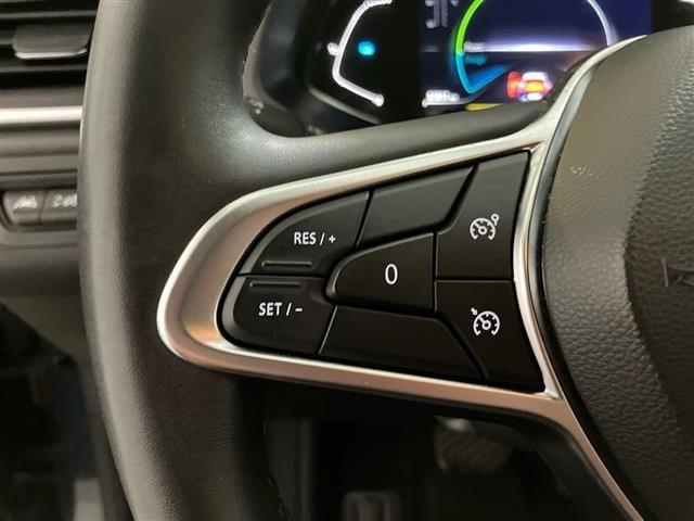 RENAULT Captur 1.6 E-Tech hybrid Zen 145cv auto