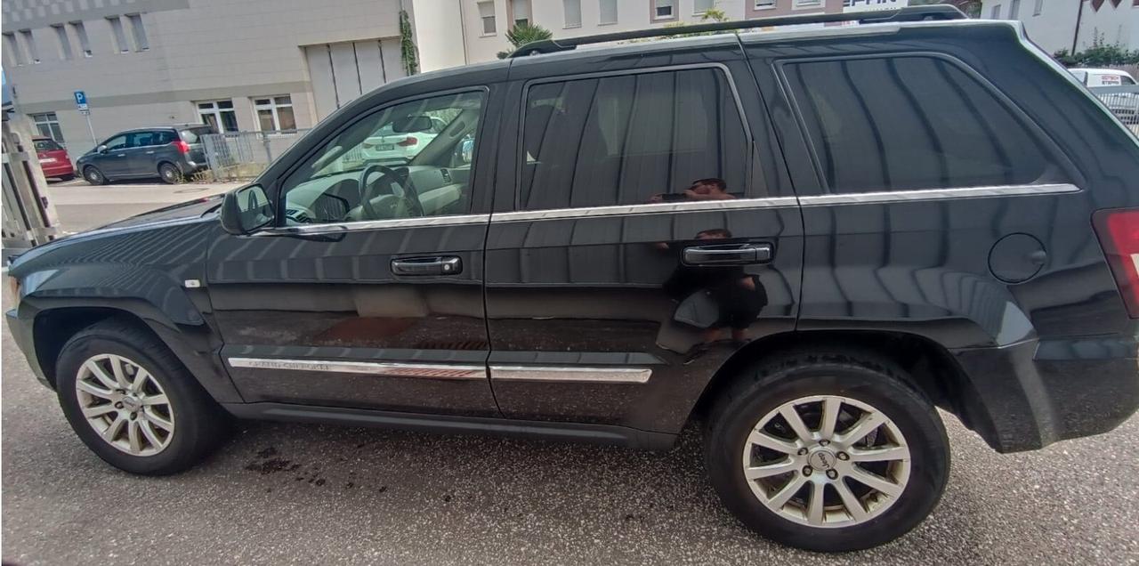 Jeep Grand Cherokee 3.0 V6 CRD Overland