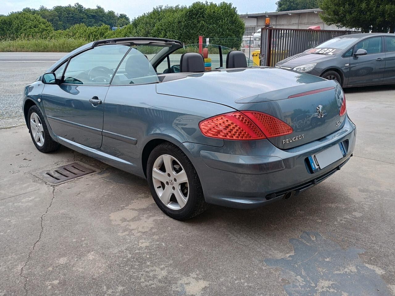 PEUGEOT 307 CABRIO ADATTA PER NEOPATENTATI