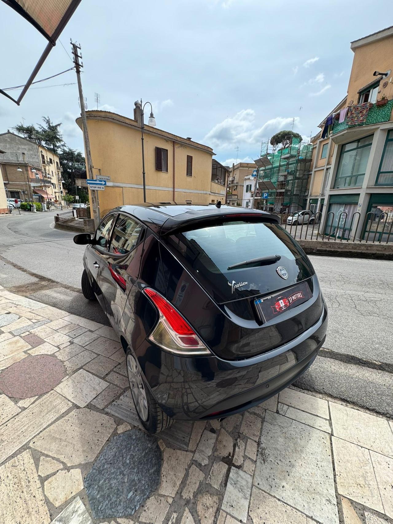 Lancia Ypsilon 1.2 69 CV 5 porte Platinum, NO VINCOLI, TAGLIANDI CERTIFICATI, FRIZIONE NUOVA, FULL OPT.