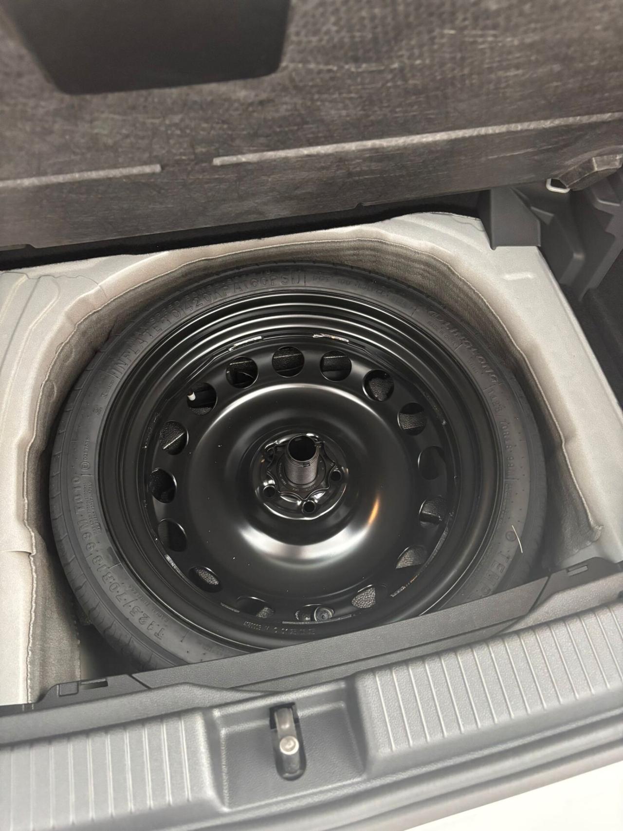 Volkswagen T-Cross 1.0 TSI Edition Plus