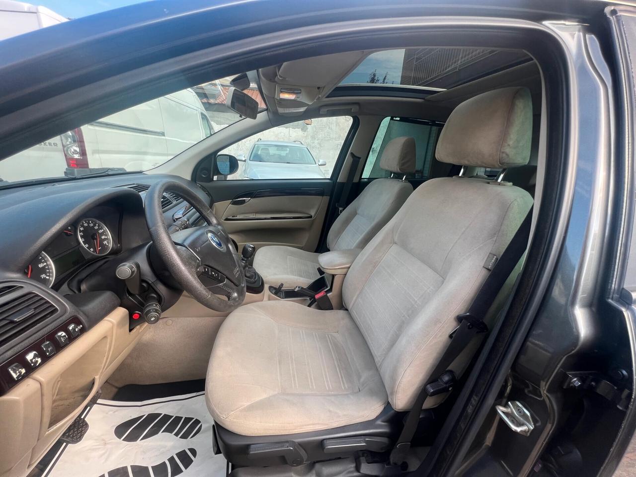 Fiat Croma 1.9 Multijet Emotion