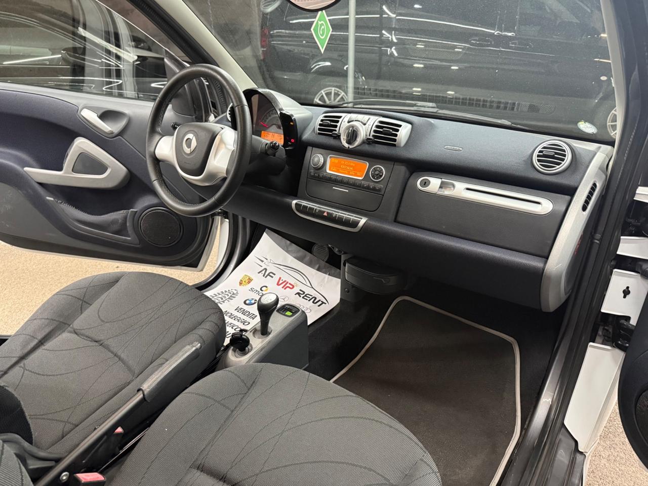 Smart ForTwo 1000 52 kW MHD coupé passion