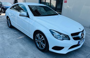 Mercedes-benz E 220 CDI Coupé Premium