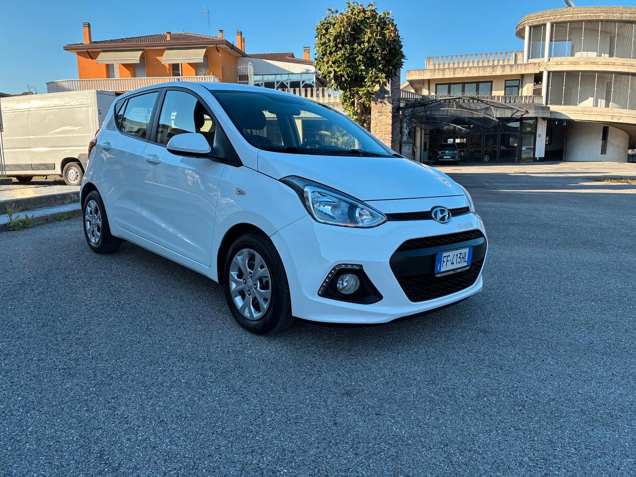 Hyundai i10 1.0 MPI Login