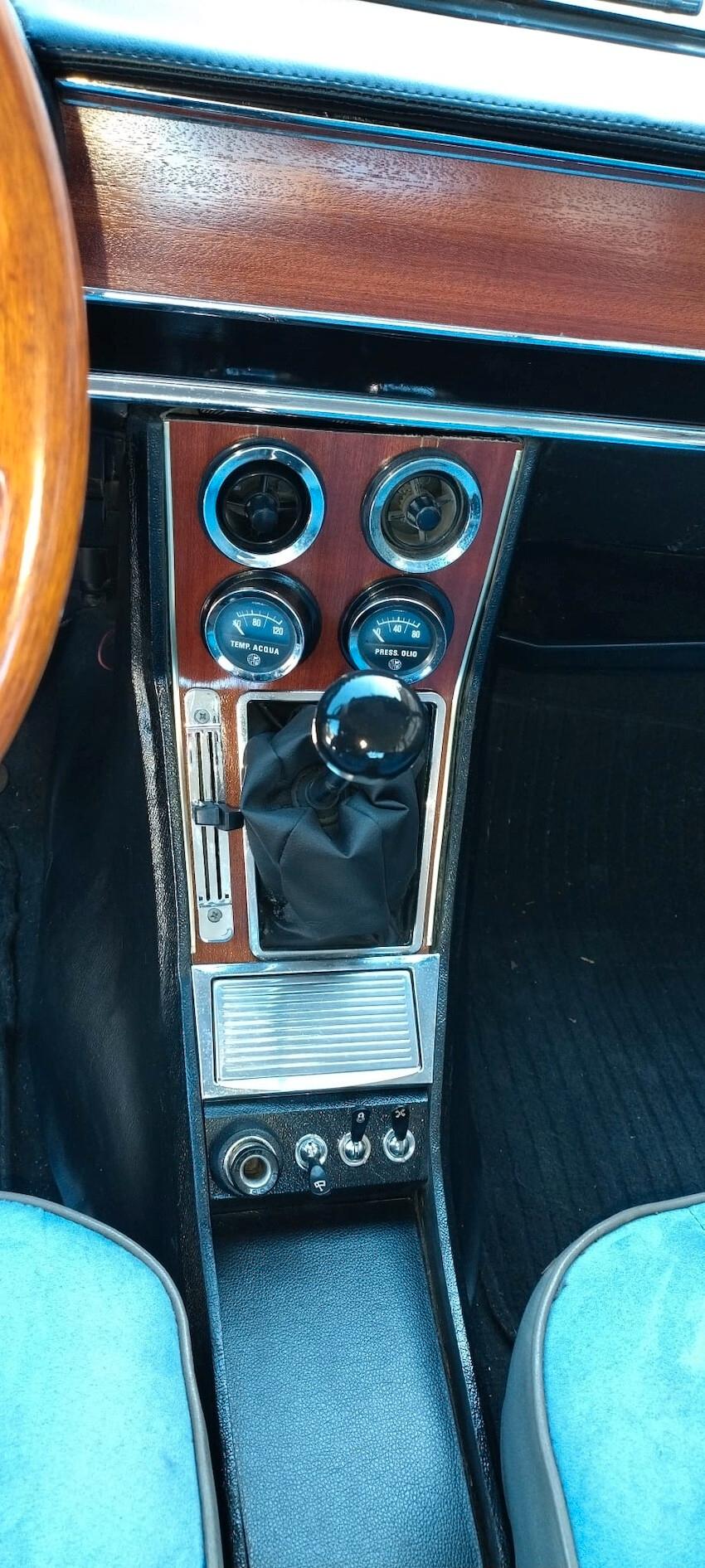 Alfa Romeo Giulia 1300 NUOVA SUPER